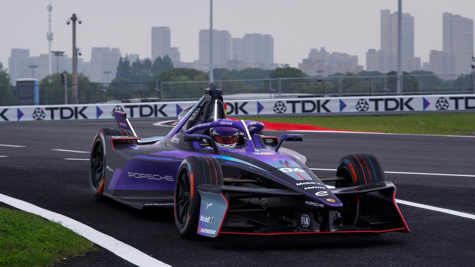 上海E-Prix、悪天候のためレース開始を3時間前倒し。両日とも13時05分決勝スタートへ。